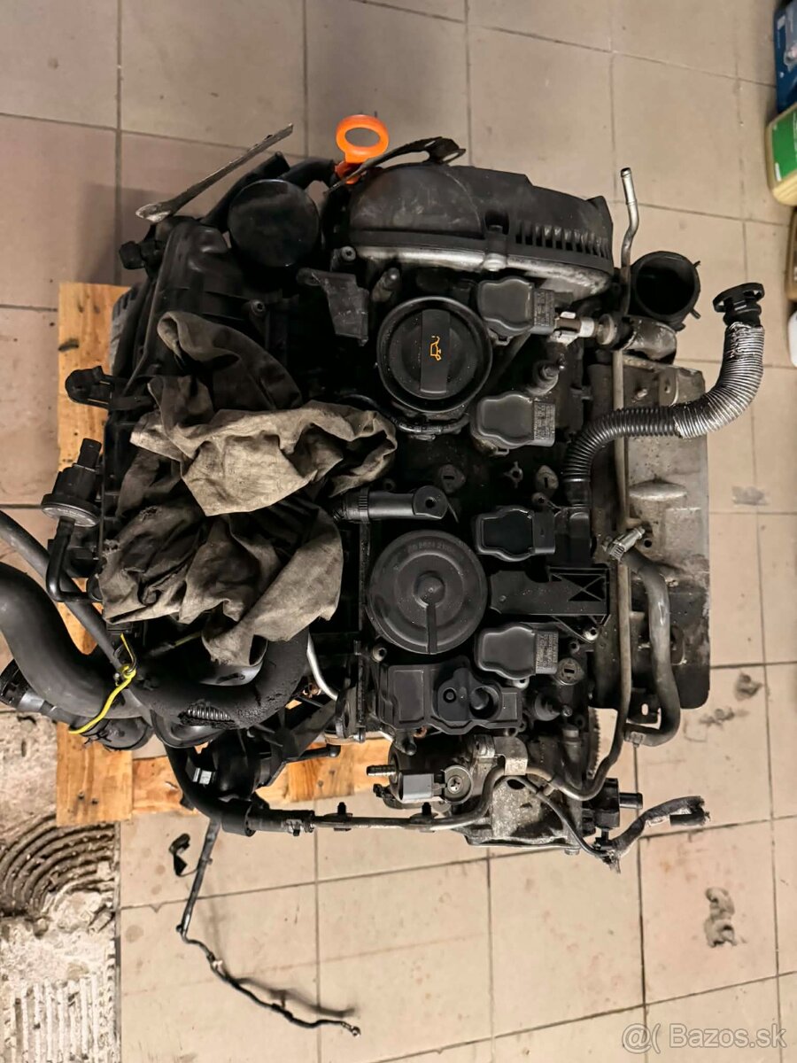 Predám motor 1.8 TFSI Škoda Octavia - 2