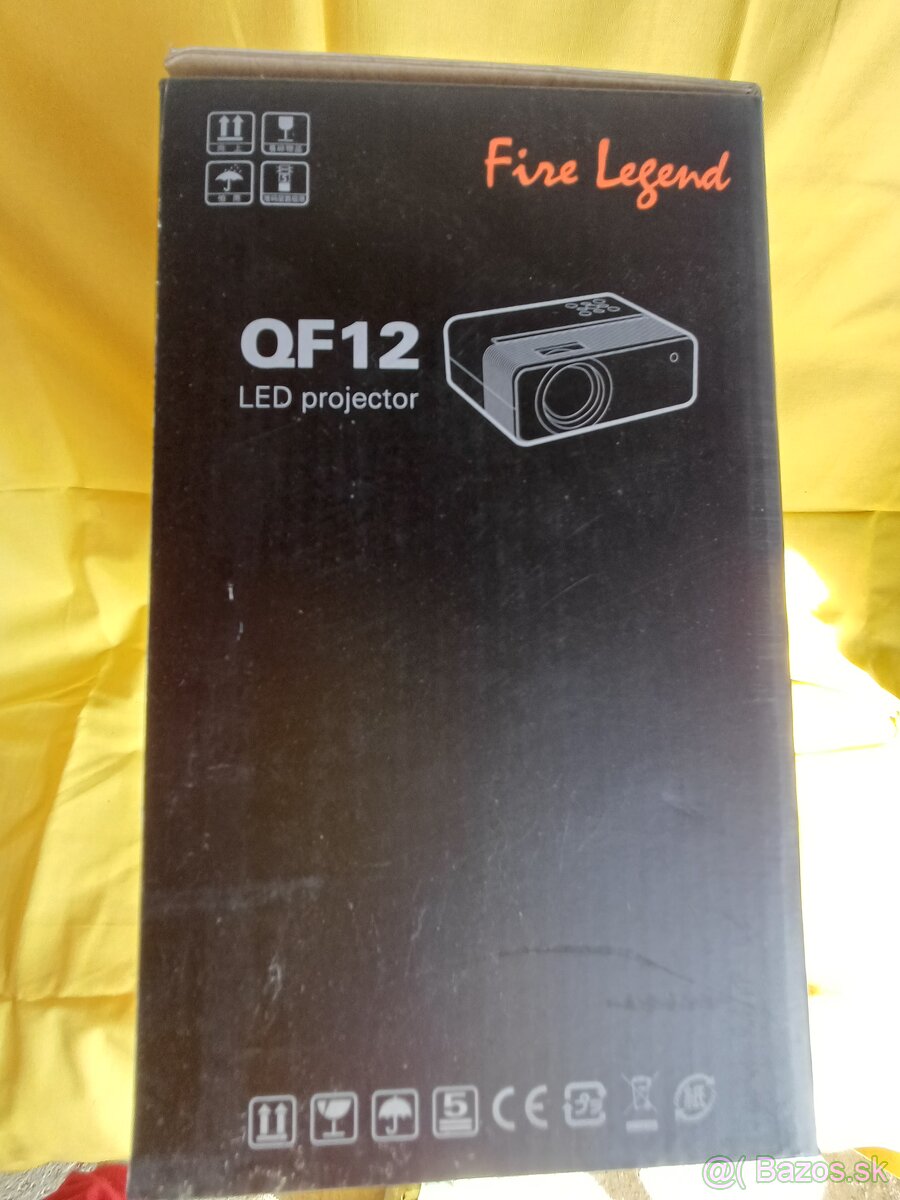 LED projektor - 2