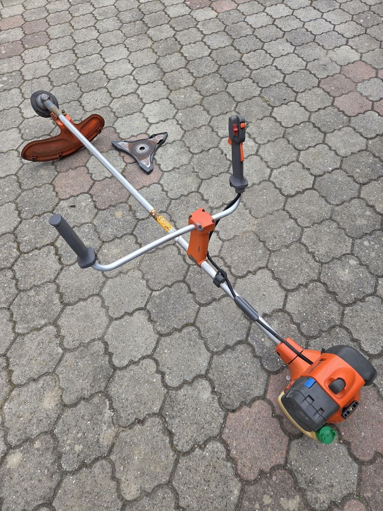 Predám krovinorez Husqvarna 333R - 2