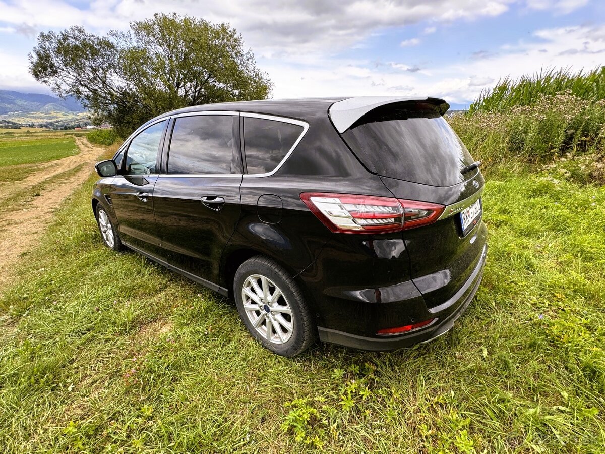 Ford S-Max Titanium 7miest - 2