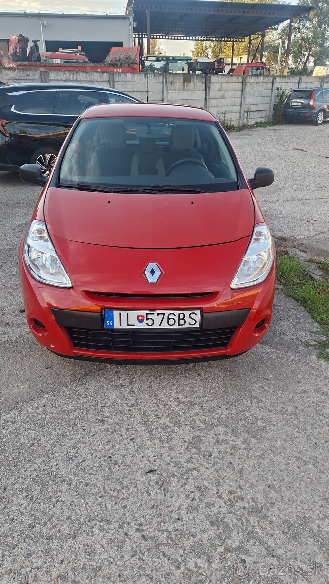 Predám renault Clio 53.000km - 2
