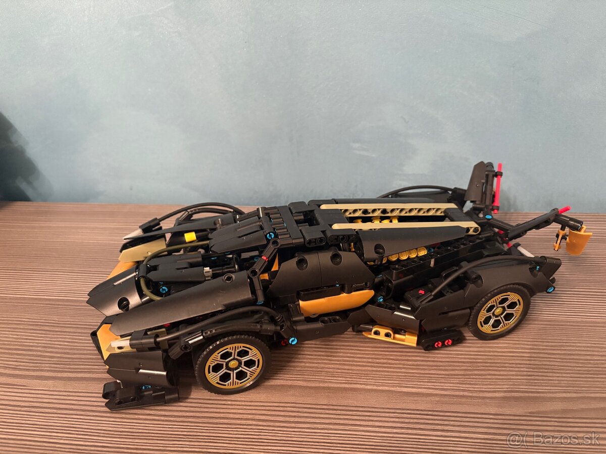 Stavebnica Lego auto - 2