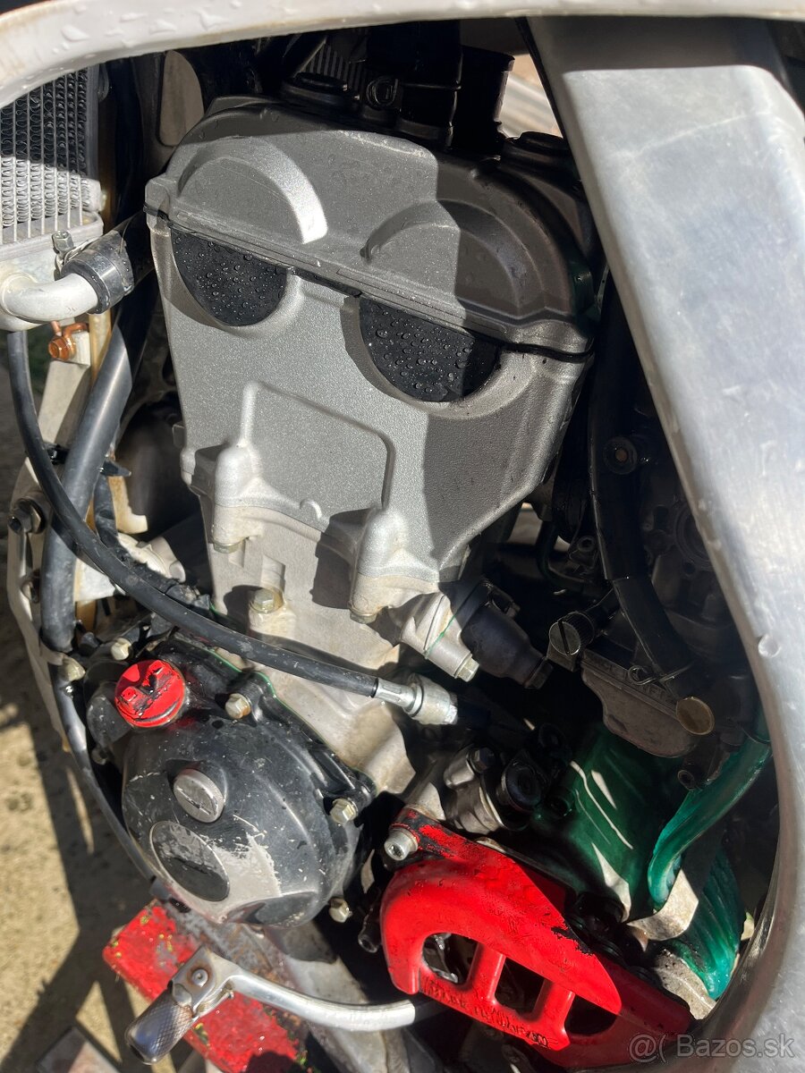 Yamaha yz250F