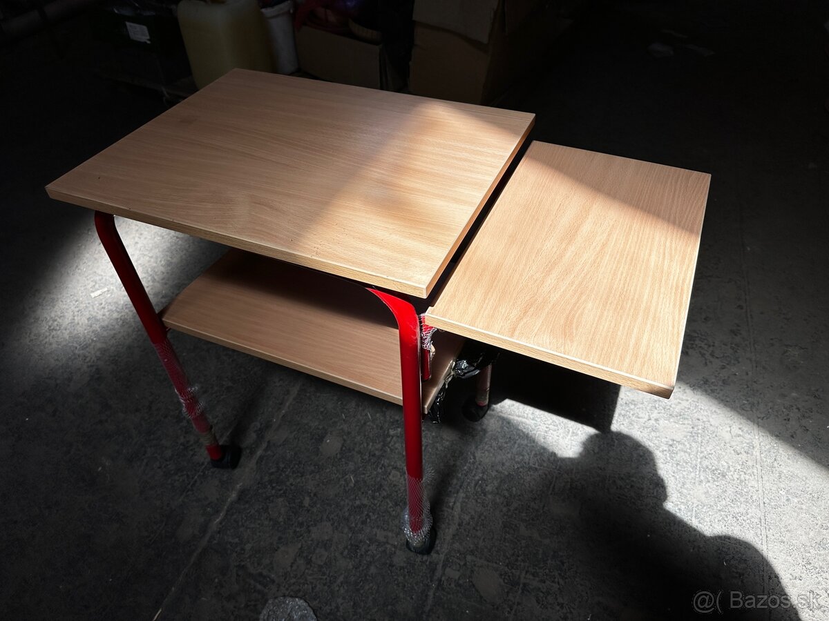 Stojan pod projektor - 2