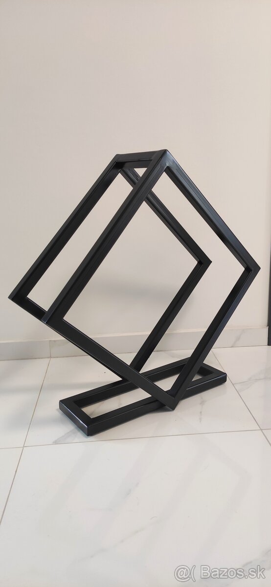 Stojan na palivové drevo - 2