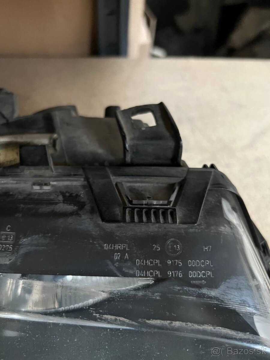 Predné svetlo BMW E46 predfacelift - 2