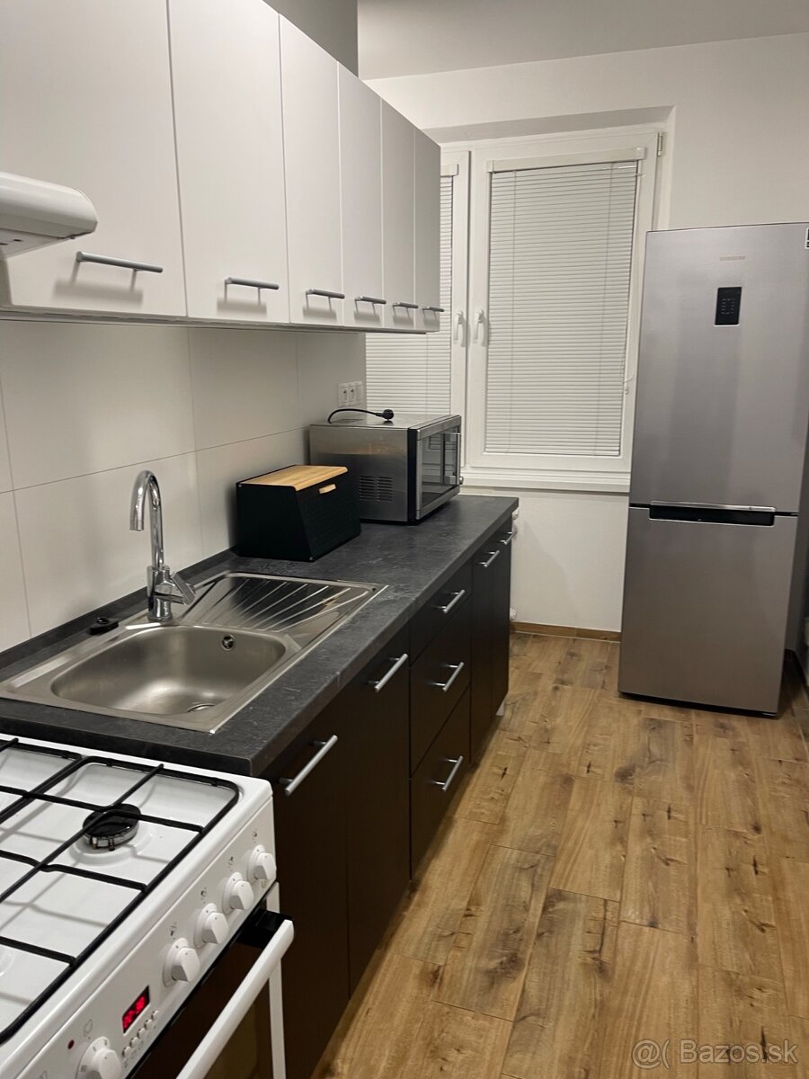 2-izbový byt na prenájom, Lánska - 2
