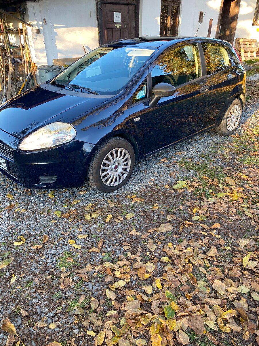 Predám Fiat Punto 1.2 benzín - 2