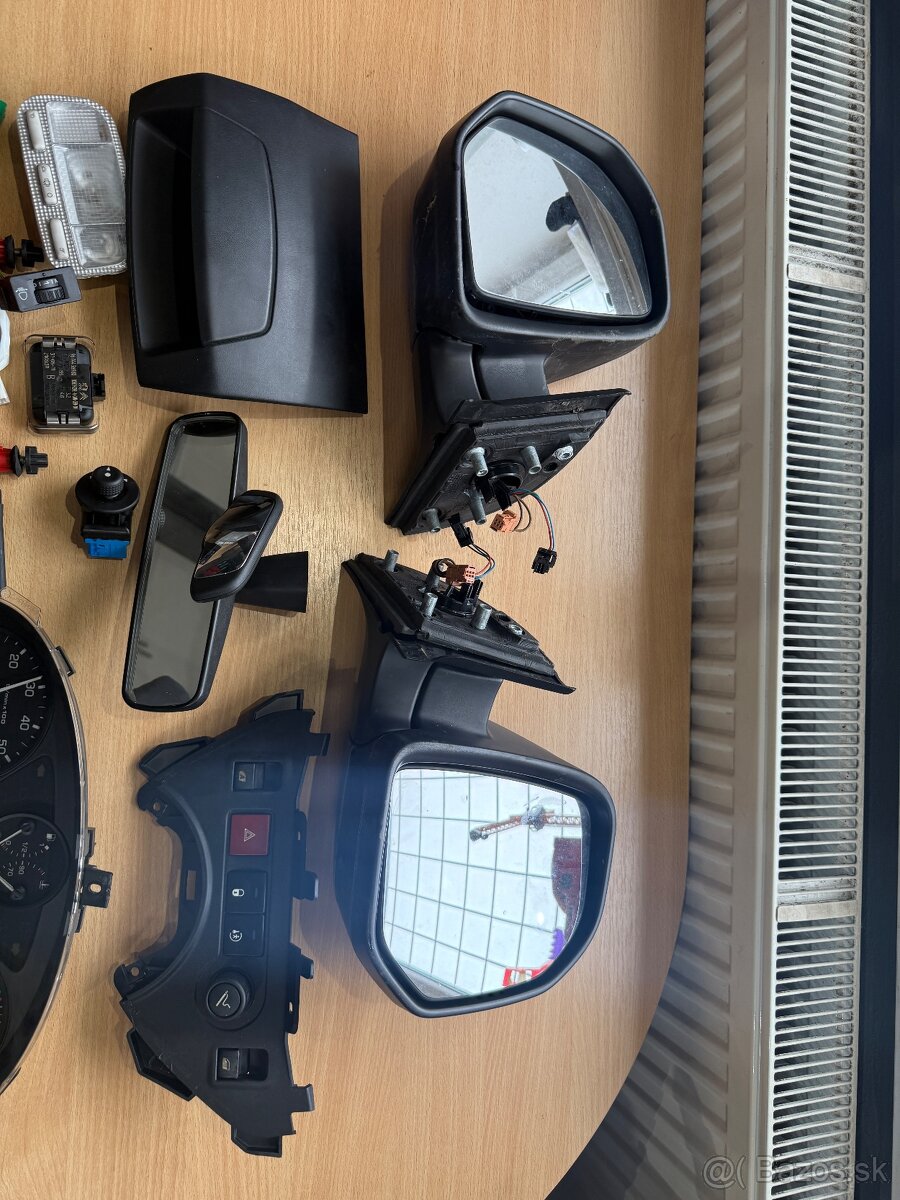 Citroën berlingo b9 spetak - 2