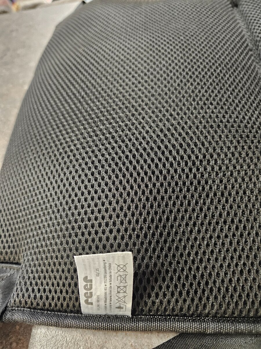 Tehotensky pas do auta - 2