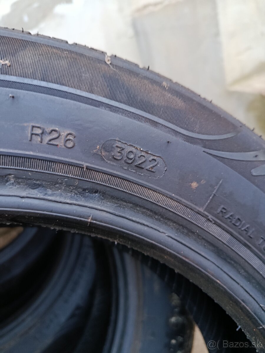 Predám pneumatiky 145/70/13 letné - 2
