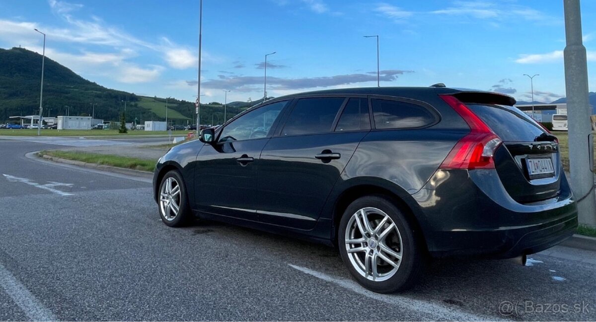 Volvo V60 automat - 2