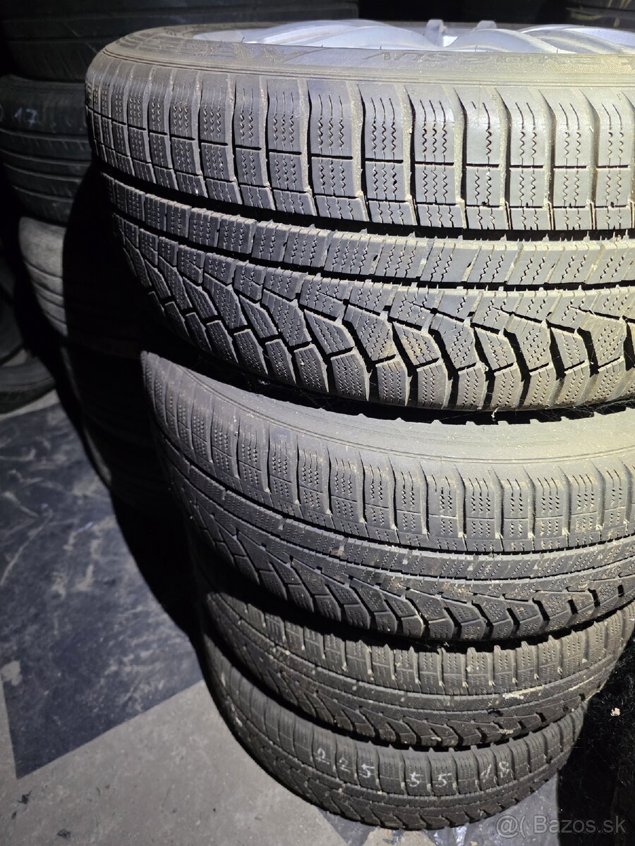 Predám 225/55r18 - 2