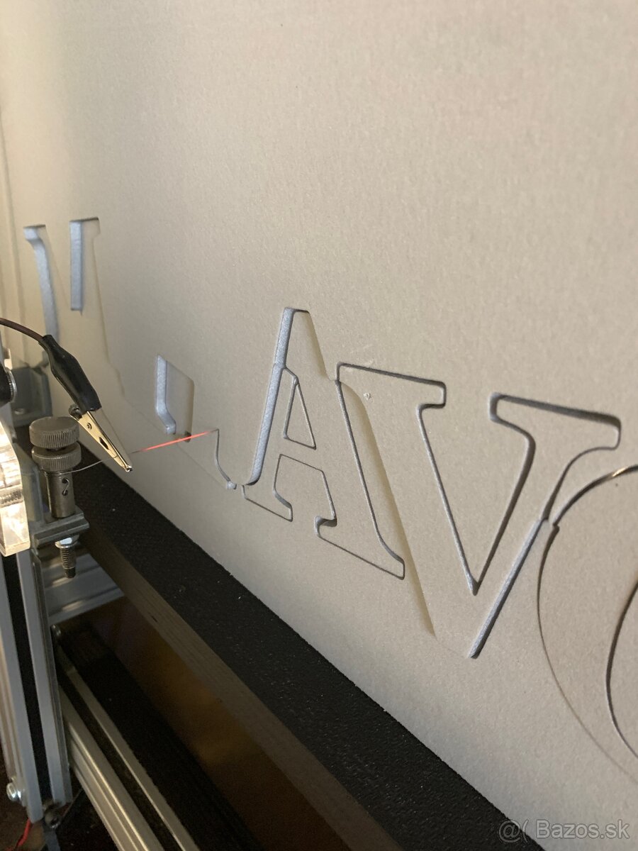 CNC REZAČKA POLYSTYRÉNU – PRAC. PLOCHA 1350x750x750mm - 2