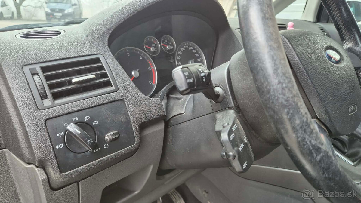 Ford C-Max 2,0TDCi 100kw - 2