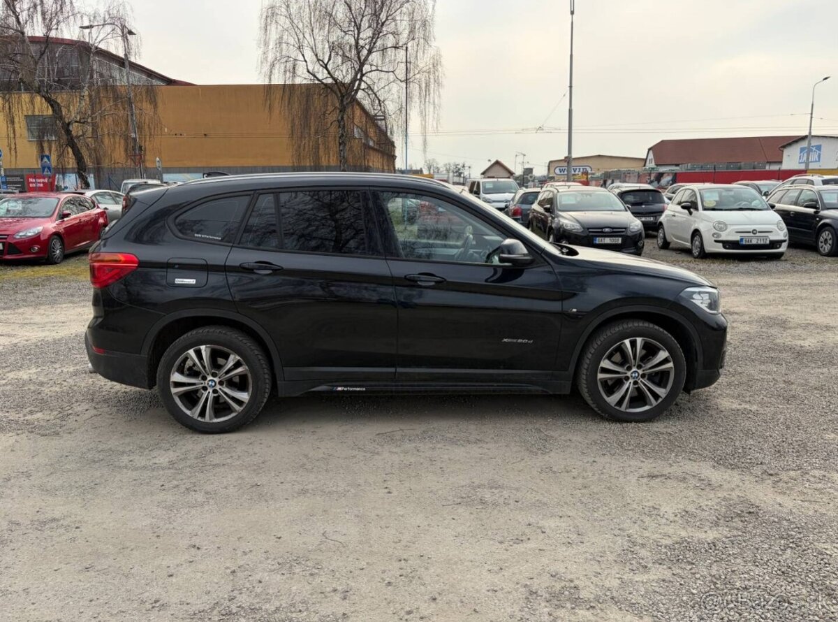 BMW X1 xDrive 20d 140kw ČR - 2