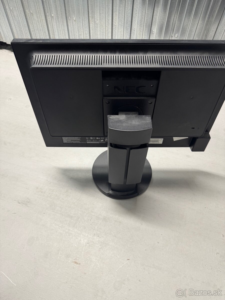 Nec monitor - 2
