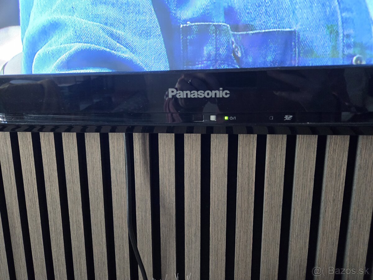 Panasonic televízor - 2