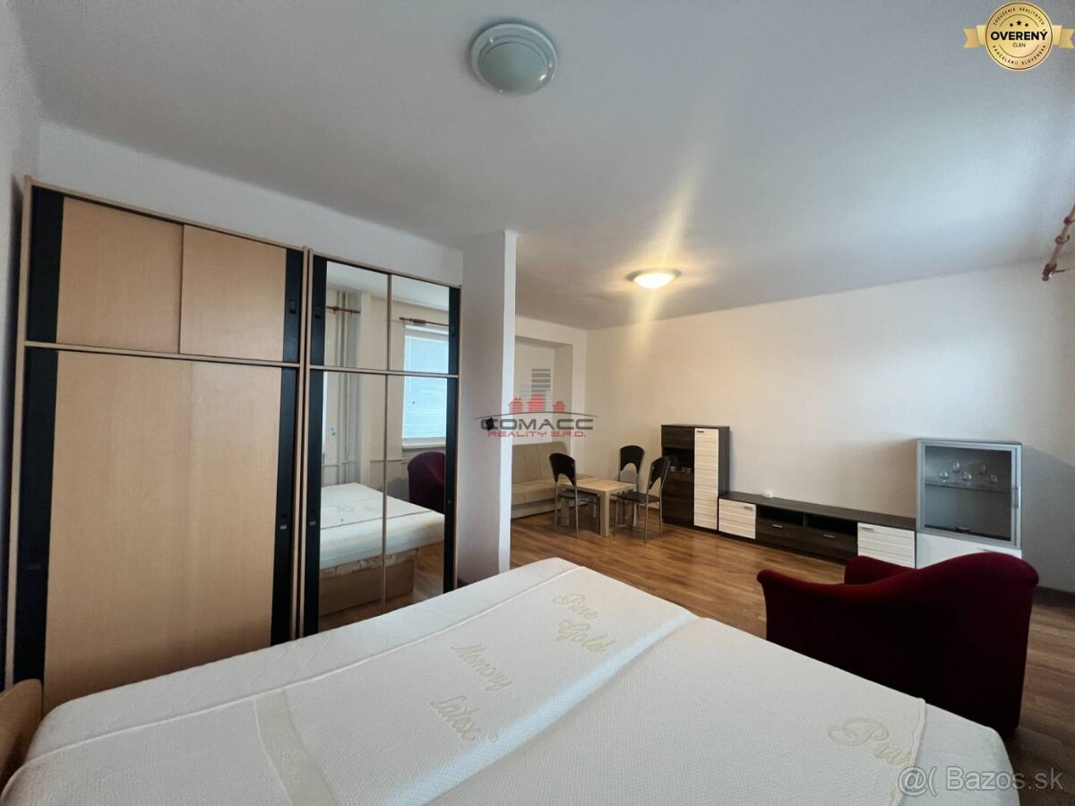 Predaj 1,5 iz bytu s lódžiou v Piešťanoch ZĽAVA - 2