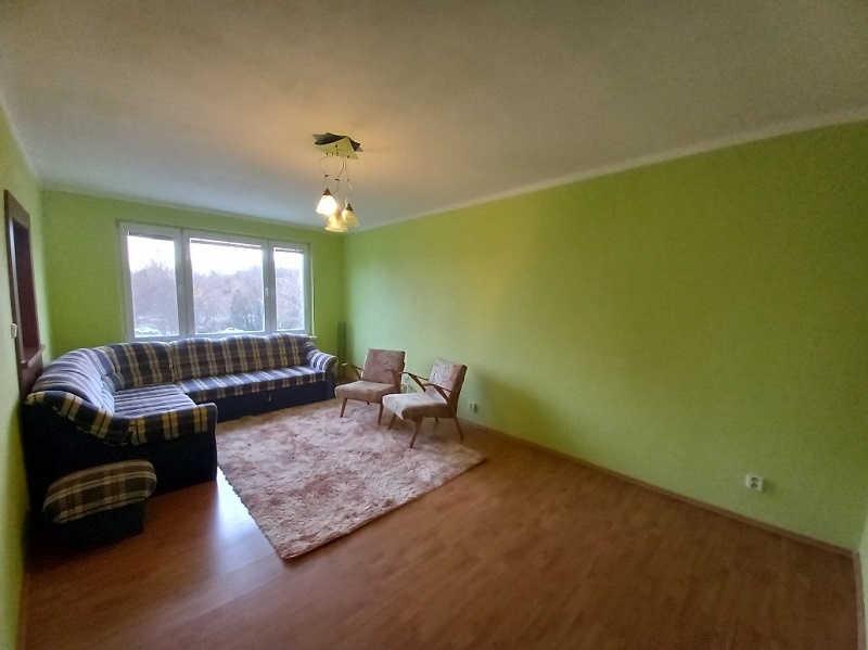 Predám 4 izbový byt s balkónom Fiľakovo - 2