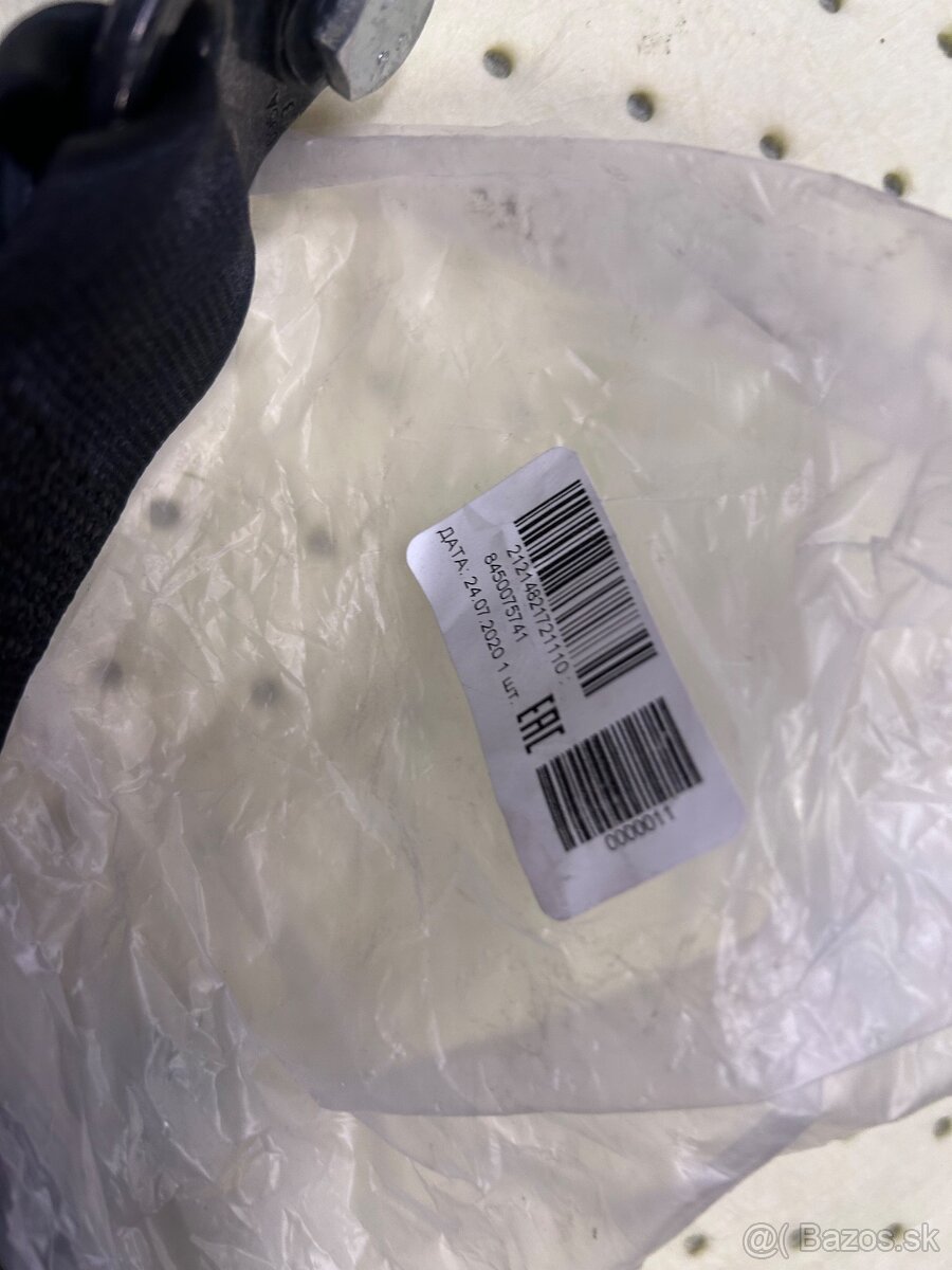 Zadní pás levý lada niva 4x4 od 2016 - 2