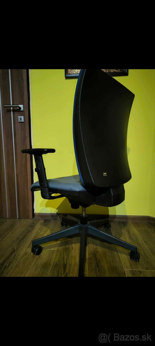Kancelárska stolička - 2