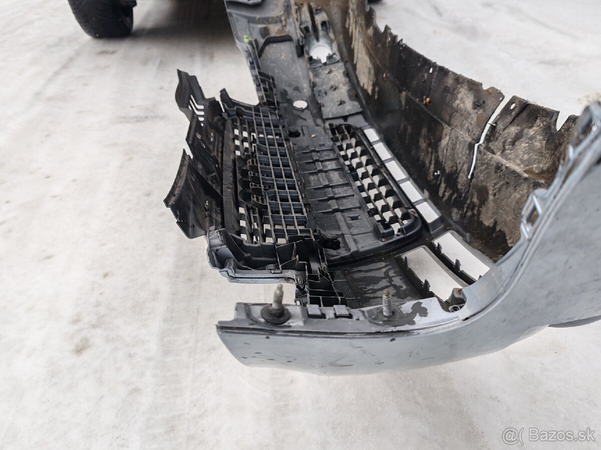 Naraznik Audi A4 B7 - 2