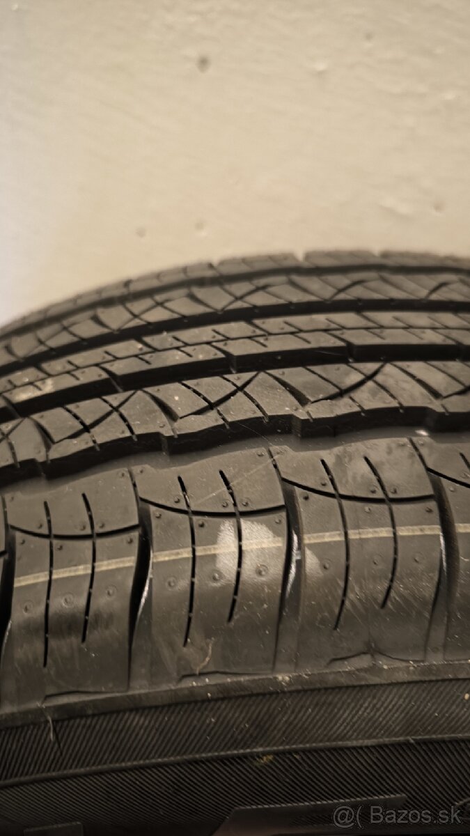 Pneumatiky 215/70 R16 SUV - 2