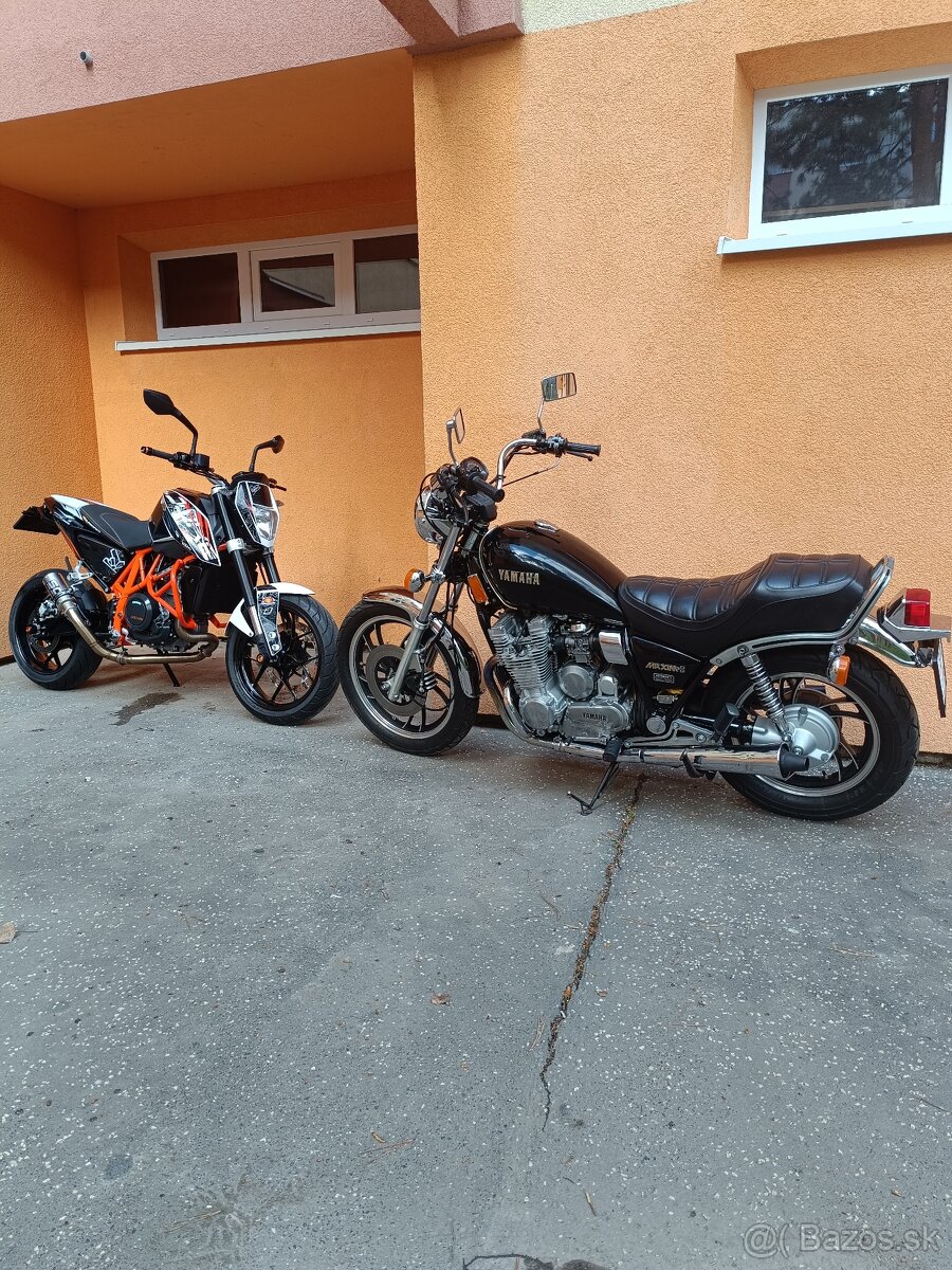 Duke 690