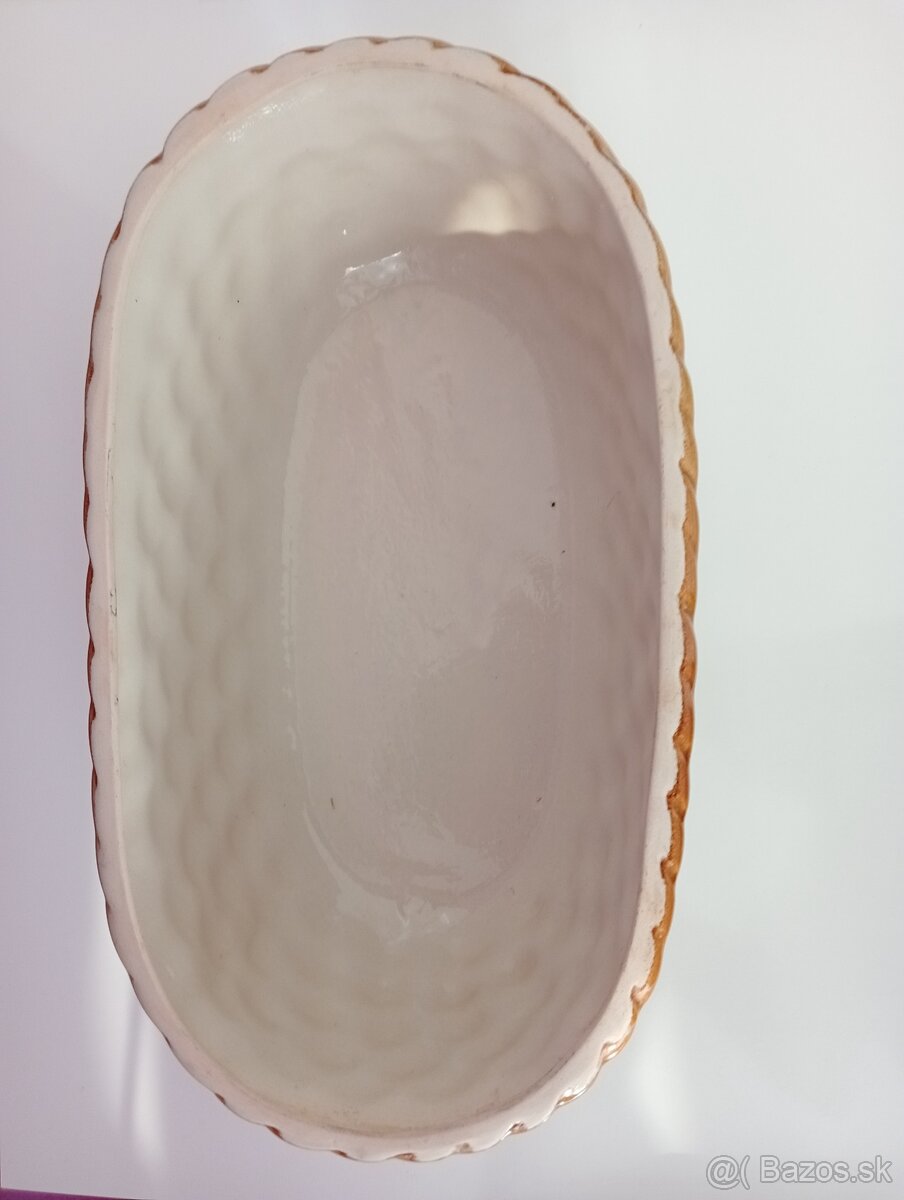 Keramický chlebník. - 2