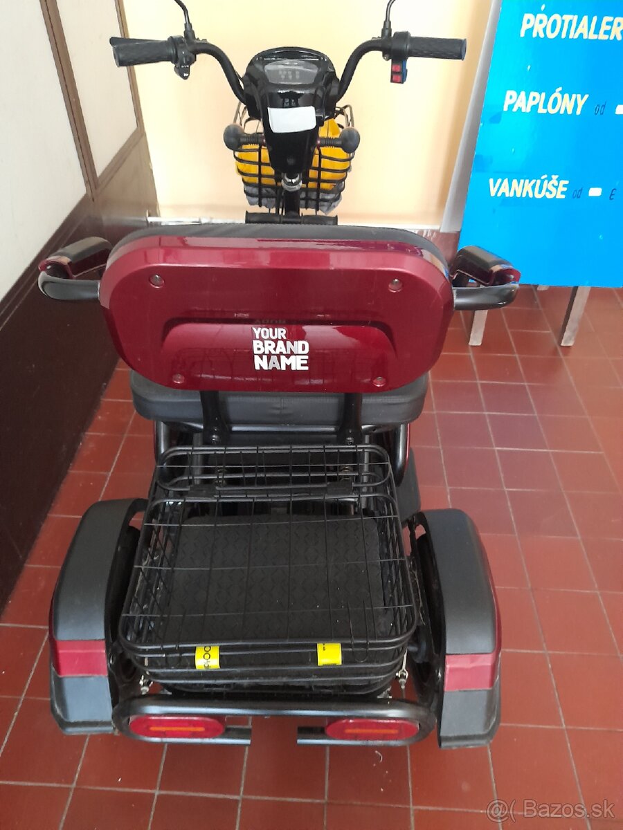 elektricka trojkolka pre seniorov - 2