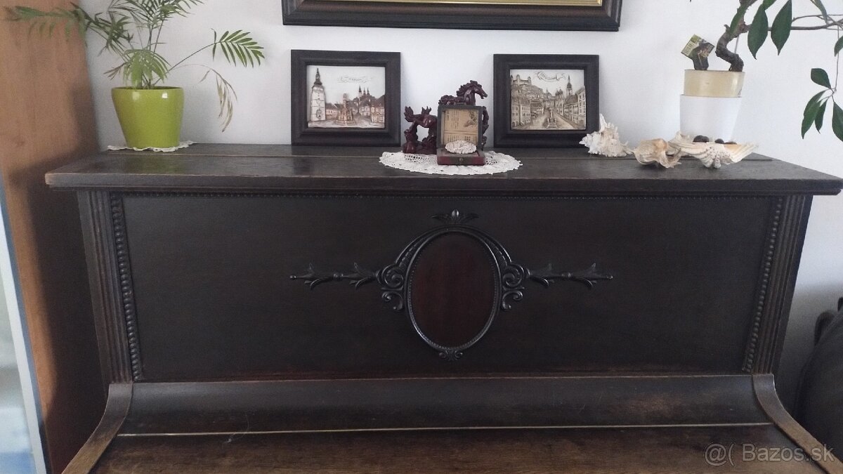 Klavír PETROF s klavírnou stoličkou ZADARMO - 2