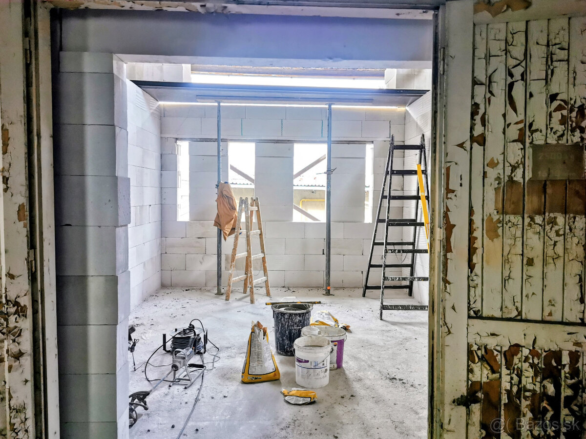 Ponúkame na prenájom obchodné priestory - Jesenná ul., PO - 2