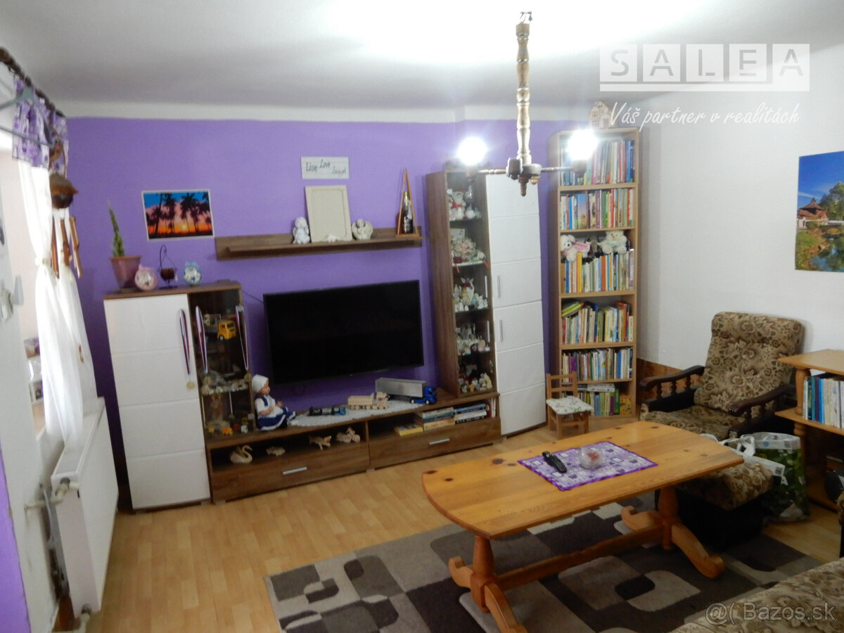 Útulný rodinný dom, 13 m2, garáž, letná kuchyňa, Veľké Ludin - 2