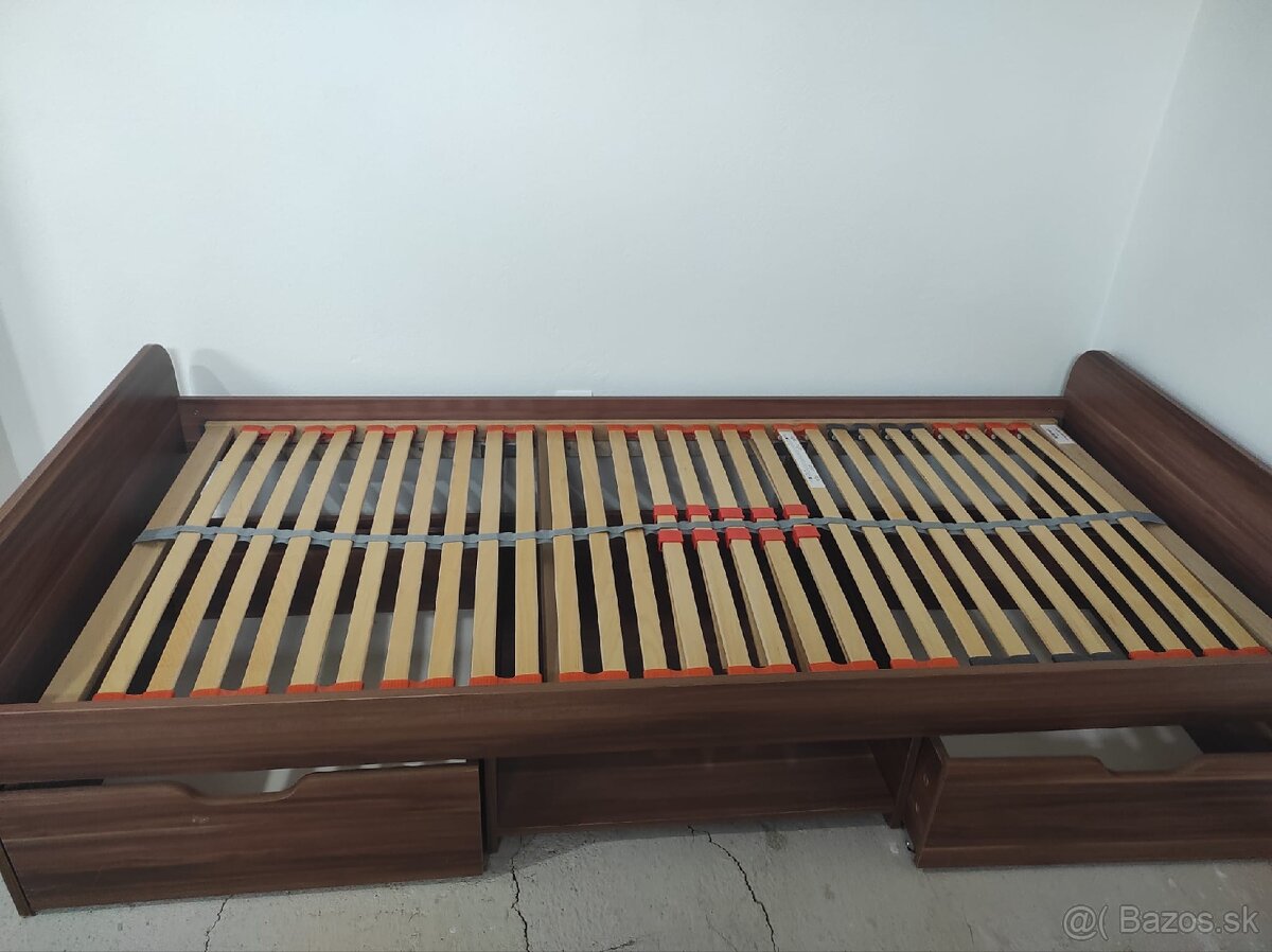 Študentská posteľ - 2