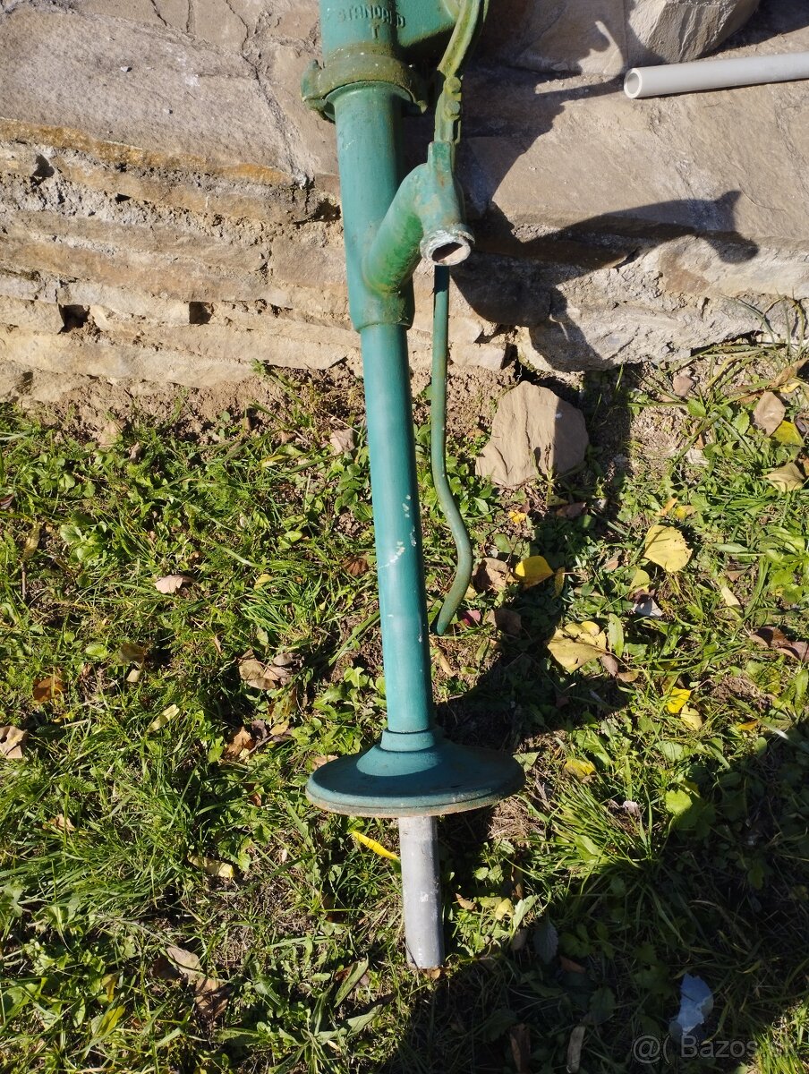 Ručná pumpa na vodu - 2