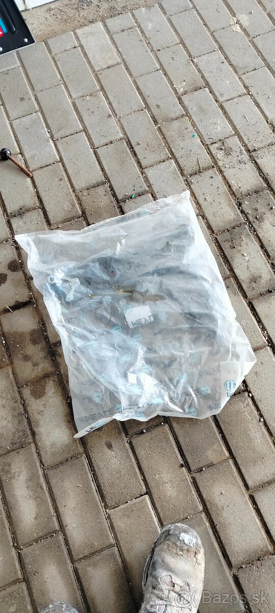 2x komplet predné ramená škoda Fabia 1 - 2