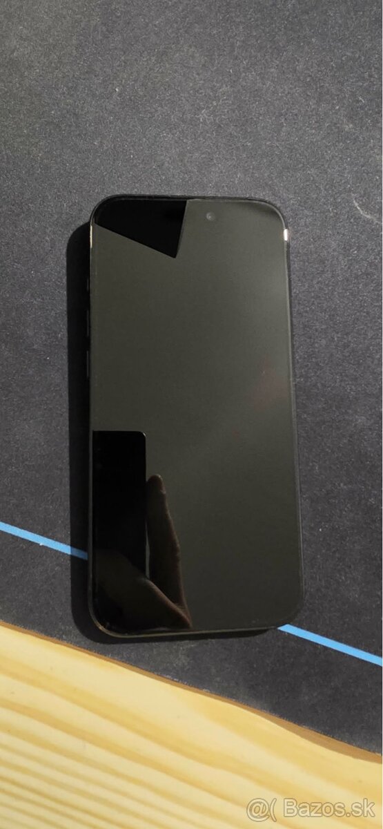 iPhone 15 Pro 256 GB modrý titán - 2