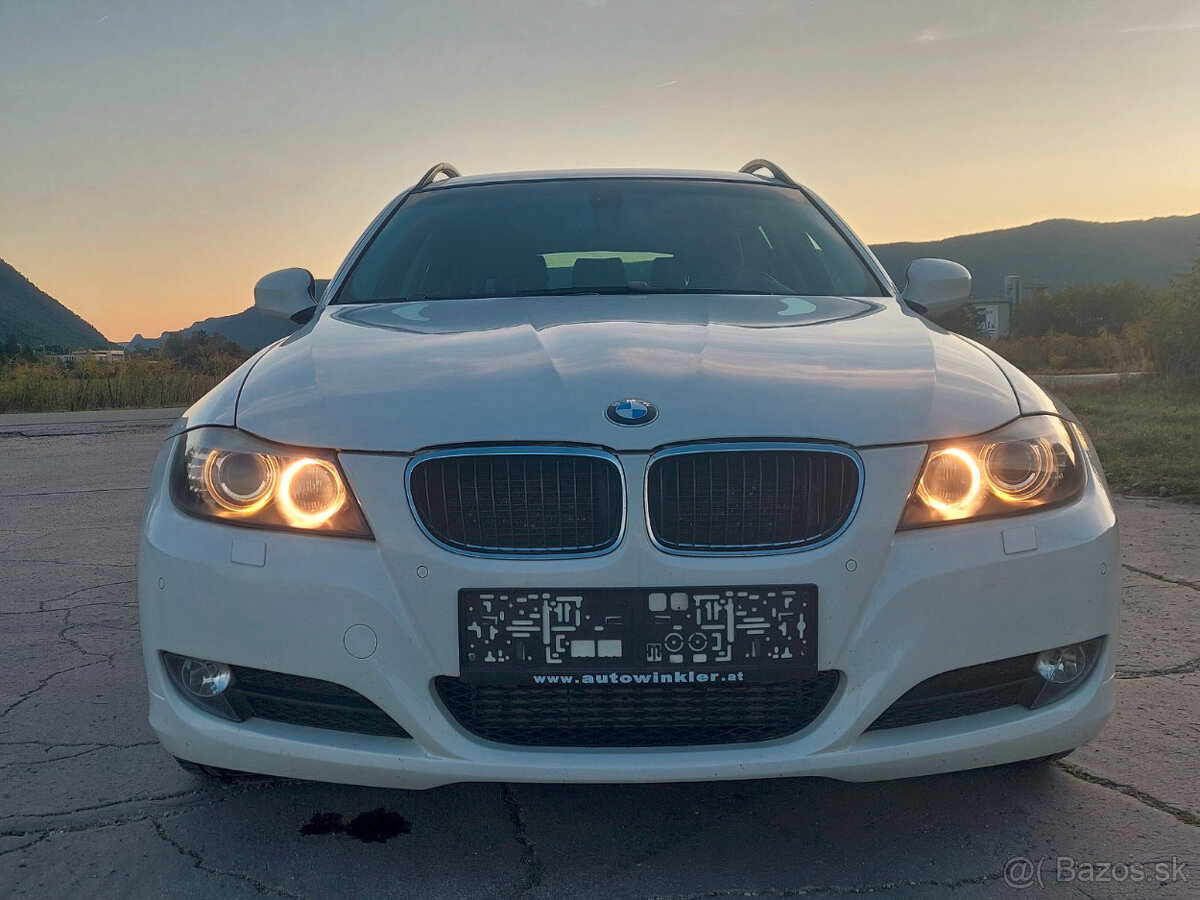 BMW Rad 3 Touring 320d xDrive A/T - 2