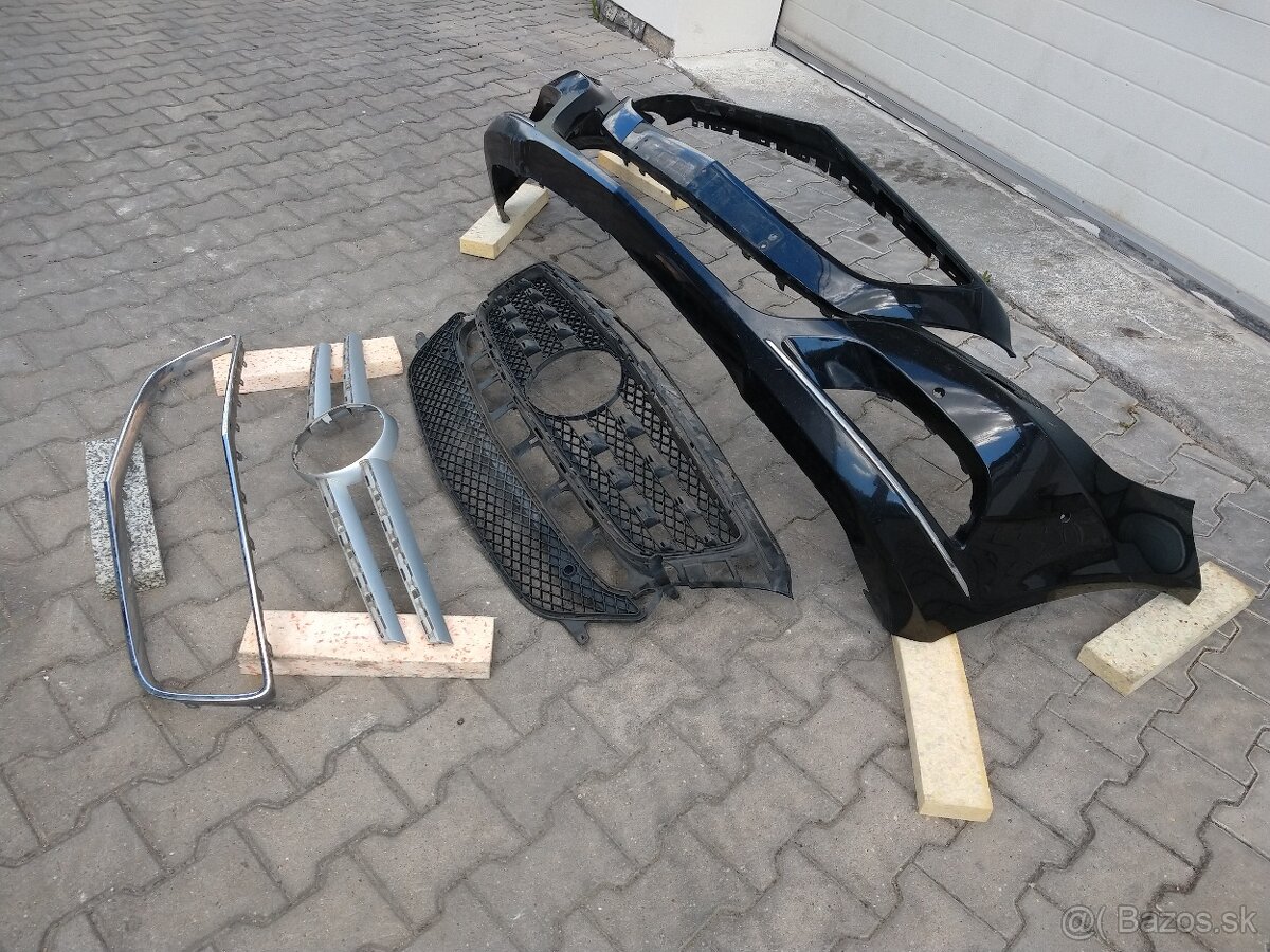 Mercedes benz CLS C218 / X218 - použity přední nárazník - 2
