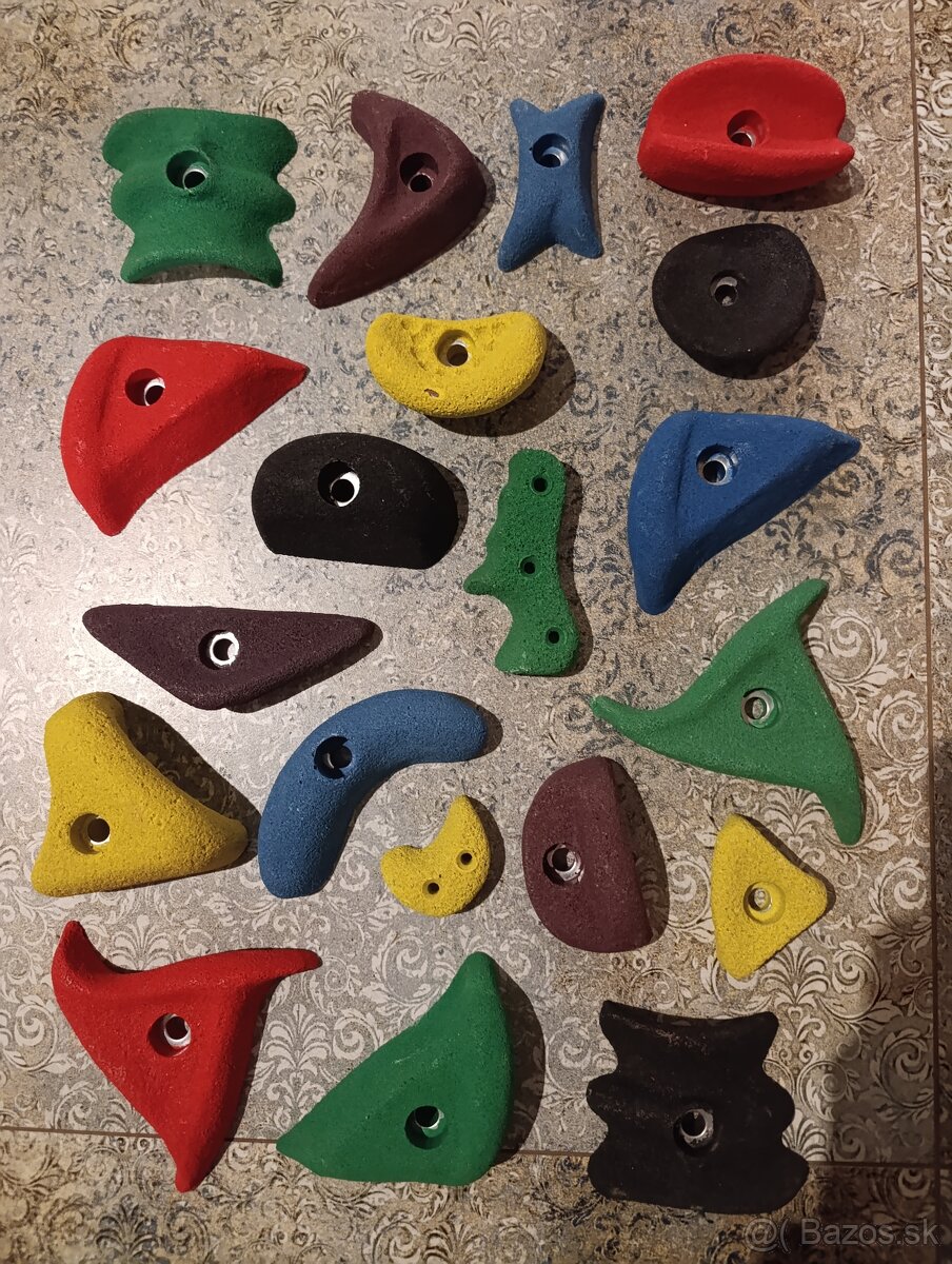 Lezecké chyty 20ks-nove - 2