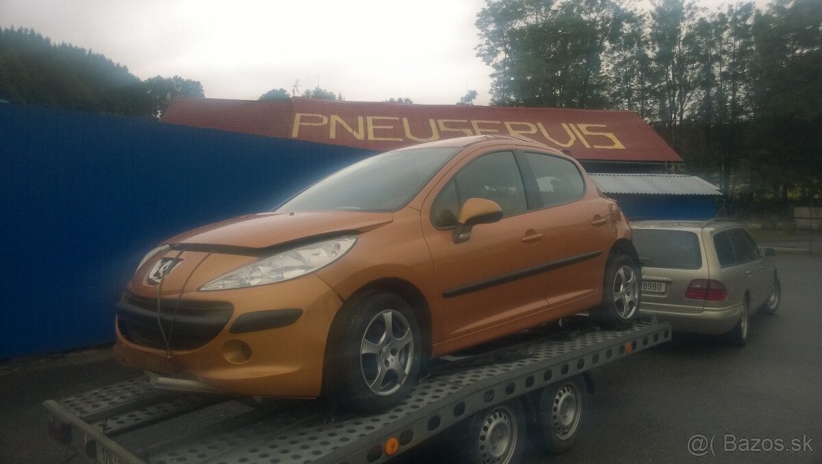 Peugeot 207 - 2