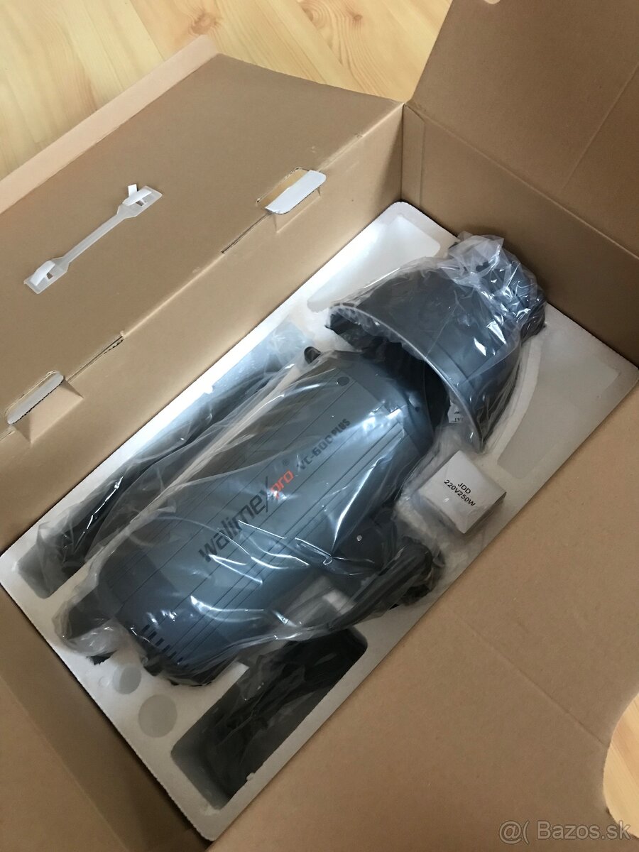 FotoAtelier komplet zábleskové hlavy, fotopozadie a boxy-TN - 2