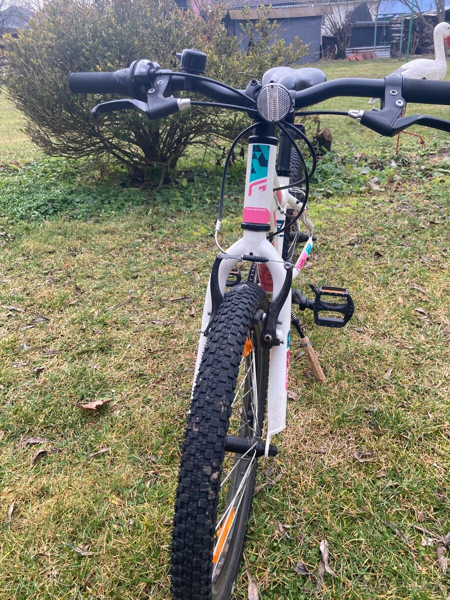 Bicykel genesis mx20" - 2