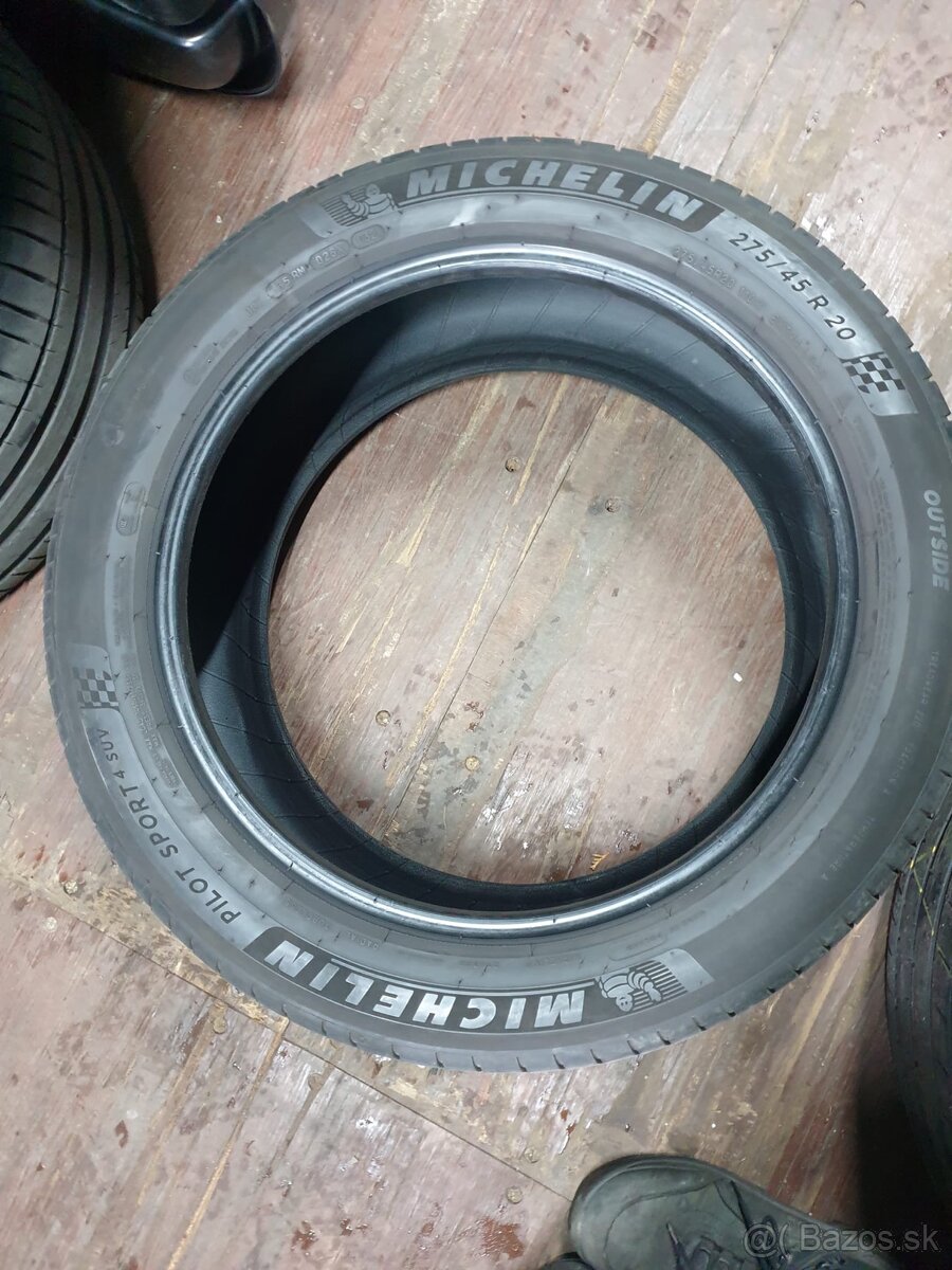 275 45 R 20 Michelin pilot sport 4 - 2