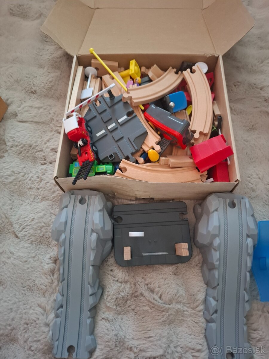 Dreveny vlacik + hasicska stanica - 2