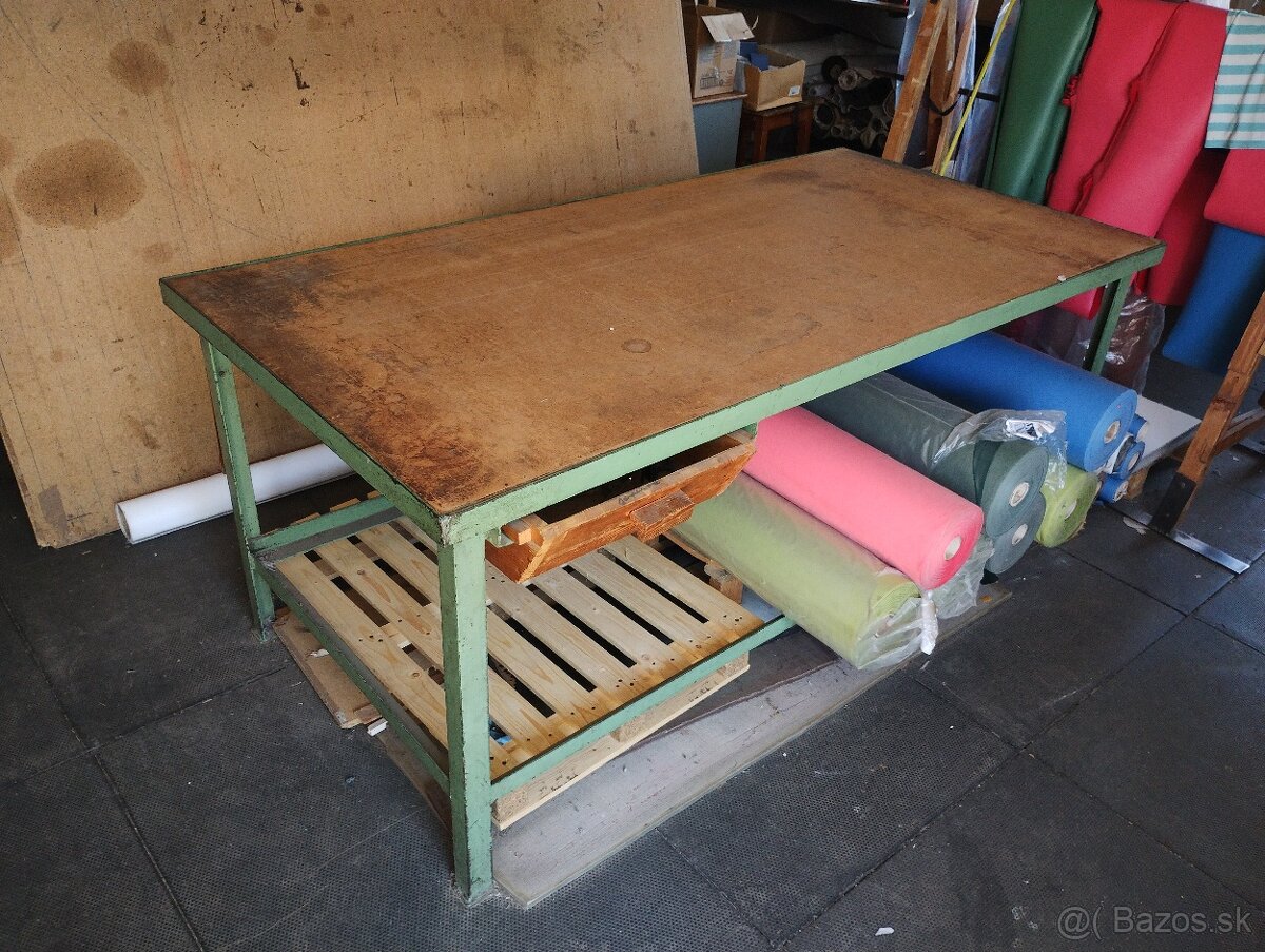 Predám pracovné stoly - 2