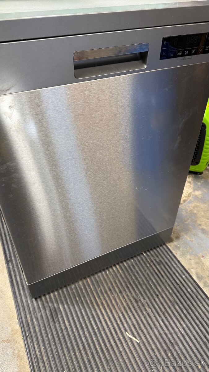 Umývačka riadu Beko - 2