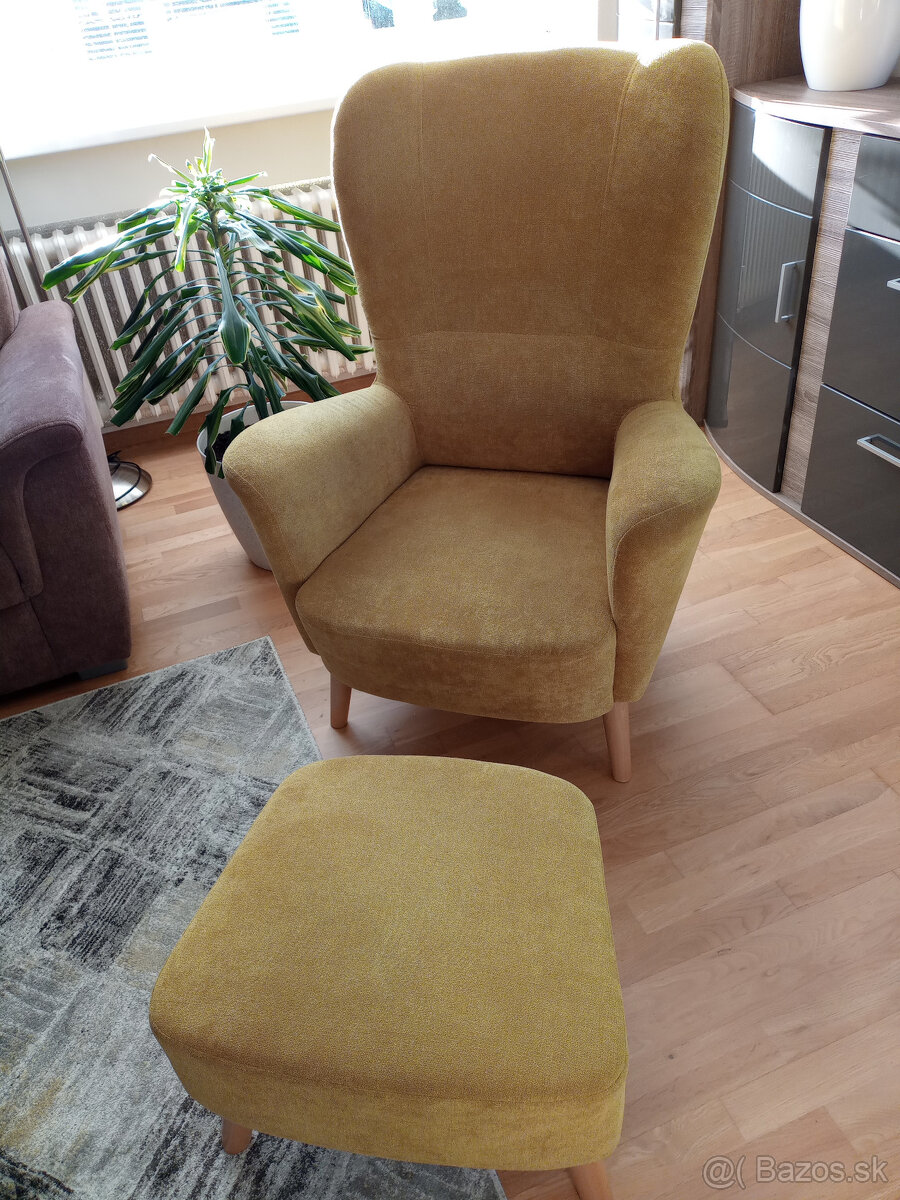 Kreslo a taburetka - 2
