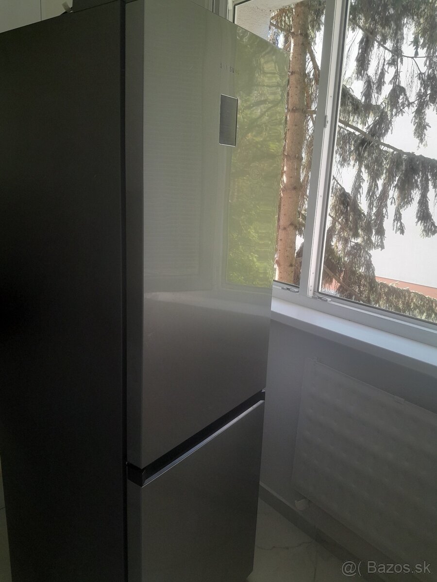 Predám novú chladničku Samsung - 2